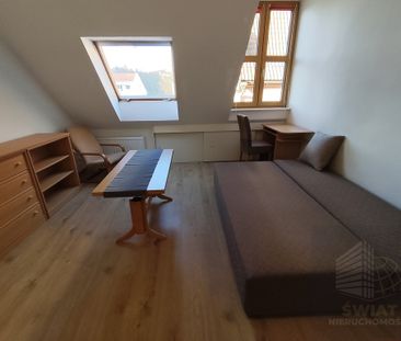 Podzamcze 2-pok. mieszkanie z niezależną kuchnią - Zdjęcie 6