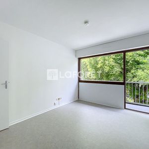 Apartment - Photo 2