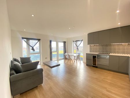 2 Bed Flat, Celeste House, NW9 - Photo 2