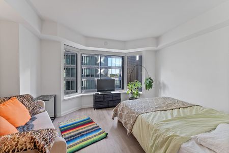 For Lease - 155 Yorkville Avenue Unit# 1013, Toronto, Ontario - Photo 3