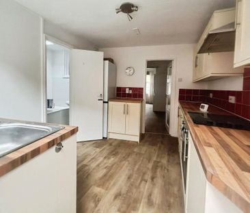 2 bedroom terraced house to rent - Photo 1