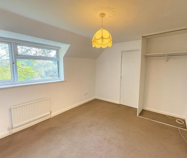 3 bedroom semi-detached house to rent - Photo 6