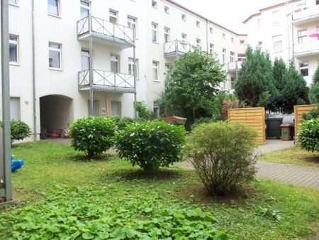 Ruhig gelegene 2-Raum-Wohnung in Stadtfeld Ost - Photo 2