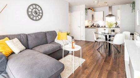 2 bedroom apartment to rent - Photo 3