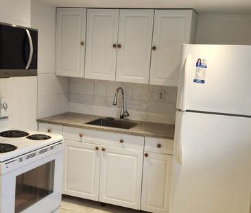 For Lease - 6080 Featherhead Crescent Unit# Lower, Mississauga, Ont... - Photo 6