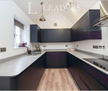 6 bedroom terraced house to rent - Photo 3