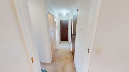 City Centre - 2 Bedrooms - Photo 5