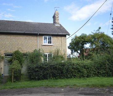 2 bedroom end of terrace house to rent - Photo 2