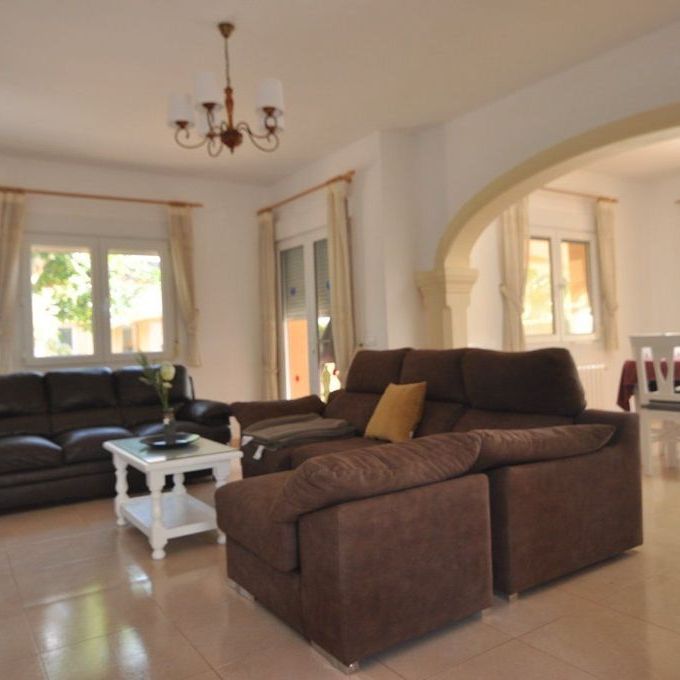 4 room luxury Villa for rent in Moraira, Valencia - Photo 1