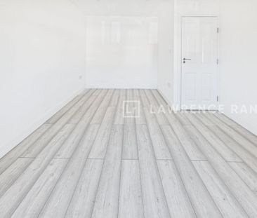 5 bedroom semi-detached house to rent - Photo 3