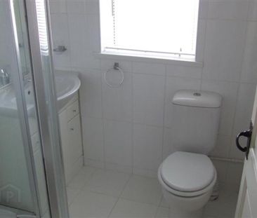 Albany Crescent, Bangor, BT19 6YL - Photo 5