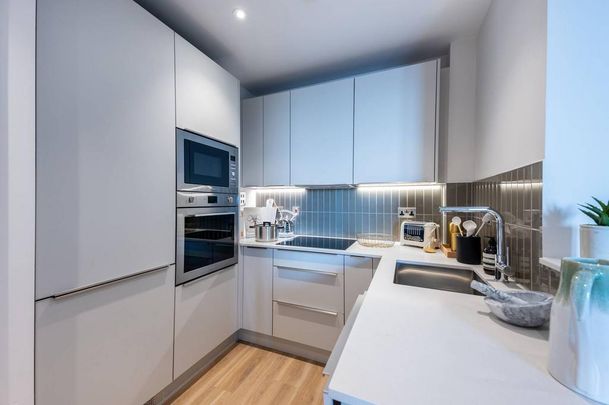 1 bedroom flat to rent - Photo 1