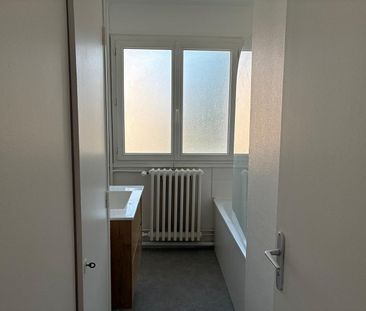 Location Appartement 3 pièces 71m² LE PETIT QUEVILLY 76140 - Photo 6