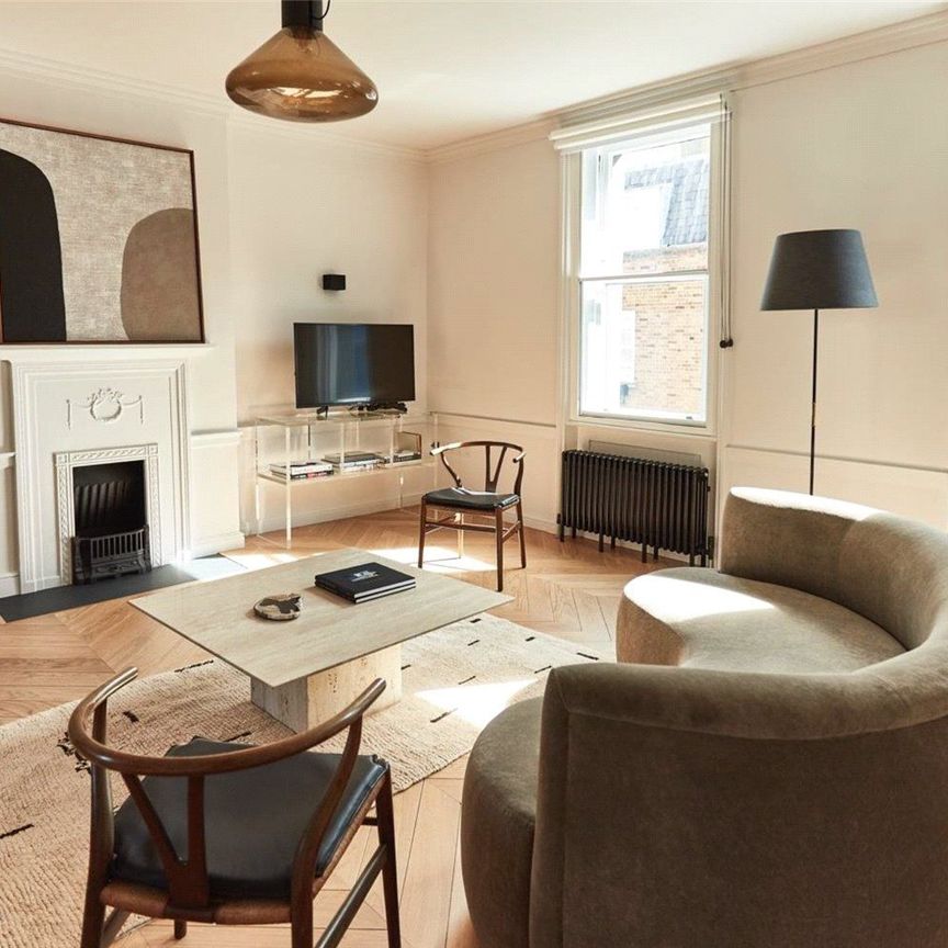 Weymouth Mews, W1G - Photo 1