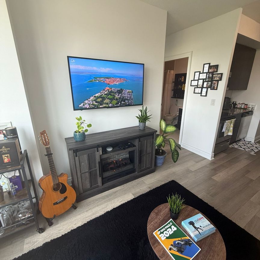 For Lease - 16 Brookers Lane Unit# 704, Toronto, Ontario - Photo 1