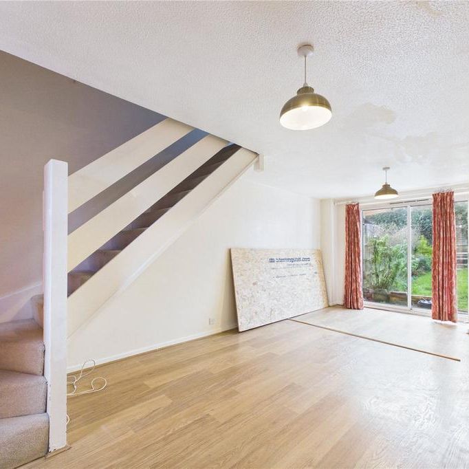 3 bedroom terraced house to rent - Photo 1