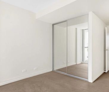 Modern Comfort in the Heart of Parramatta - Photo 6