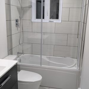 Spacieux Et Lumineux 4 ½ - Photo 2
