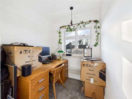 Sandford Road, Chelmsford, Essex, CM2 6DF - Photo 3