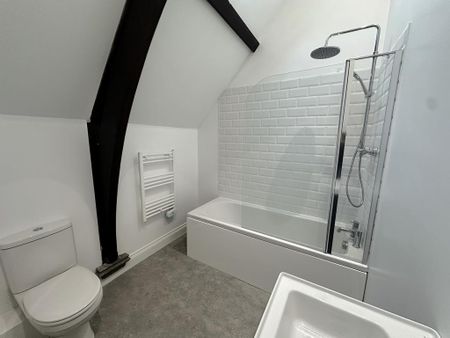 2 bedroom semi-detached house to rent - Photo 5