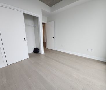 5605 Avenue Pierre-De Coubertin, #1113 - Photo 6