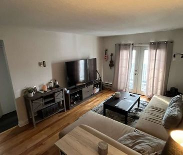 260 Conacher Dr, Unit 7, Kingston, ON - Photo 5