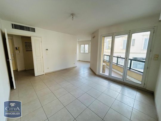 Location Appartement 2 pièces 48m² CANNES 06400 - Photo 1