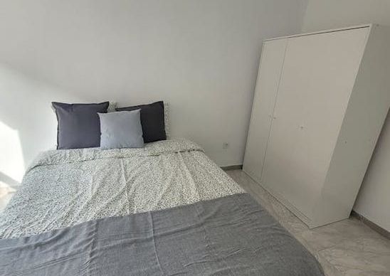 Carrer de Sant Lluís Bertran, Torrent, Valencian Community 46900