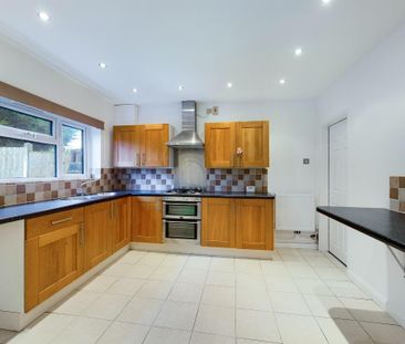 3 bedroom townhouse to rent - Photo 3