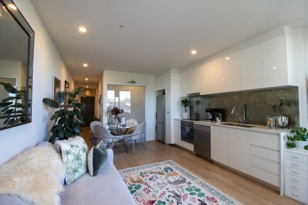 Be In The Heart Of South Yarra! - Photo 1