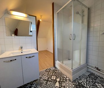 Location Appartement 2 pièces 37m² - Photo 2