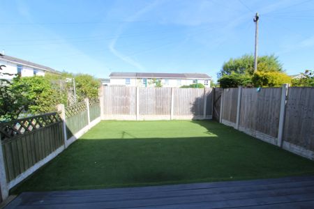 Dyche Road, Sheffield, S8 - Photo 4