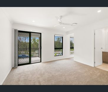 5 BED FAMILY HOME IN SPRINGFIELD RISE ESTATE - Photo 6