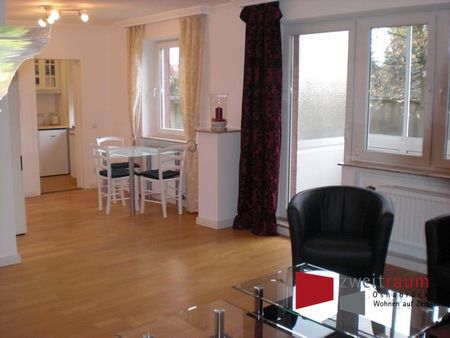 Sonnenhügel, großzügig eingerichtete zwei Zimmerwohnung mit Loggia. - Photo 2