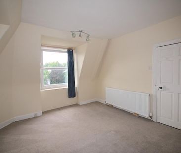 4 bedroom flat to rent - Photo 5