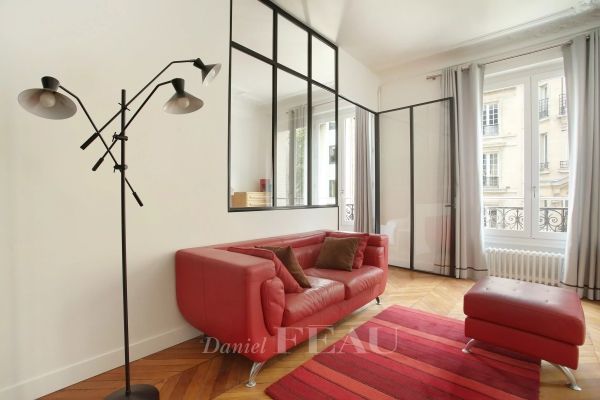 Appartement à louer à Paris 8Ème - Photo 1