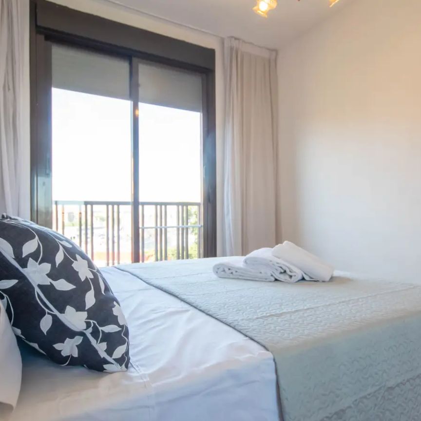 1-bedroom apartment for rent in Rejas, all bills included - Photo 1