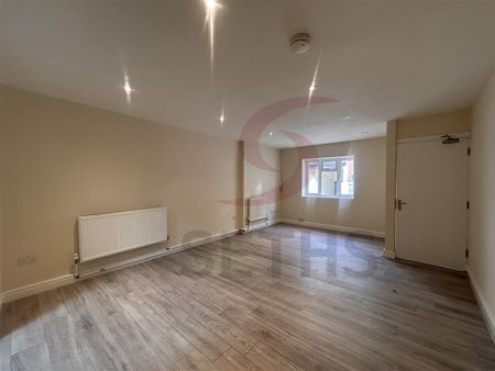 Beatrice Road, LE3, Leicester - Photo 3