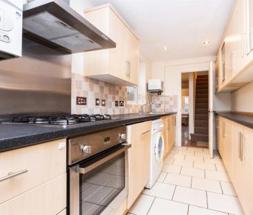 3 Bedroom House - Photo 5