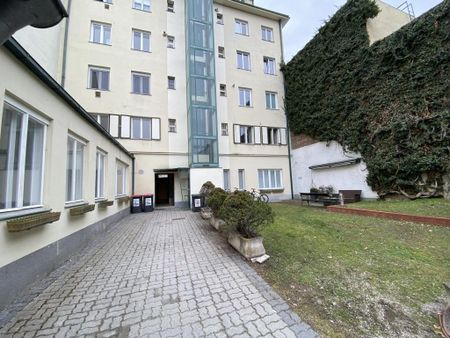 UNBEFRISTET!!! Schöne 2 Zimmer Wohnung in bester Innenstadtlage!! - Photo 3