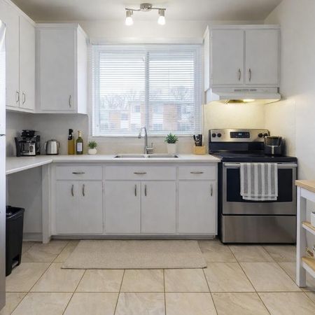 4 ½ LIBRE LE 1ER JUILLET - Photo 3