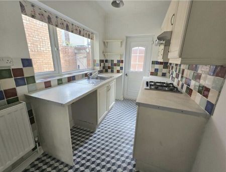 Hampton Road - Photo 5