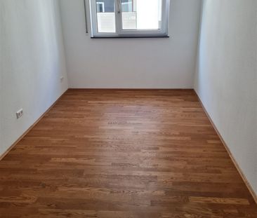 Zen­tra­le 4‑Zimmer Woh­nung im Dich­ter­vier­tel Ulm - Photo 3