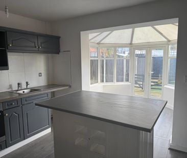 Lovely 2 Bed Modern House To Let In Cradley Heath - Photo 5