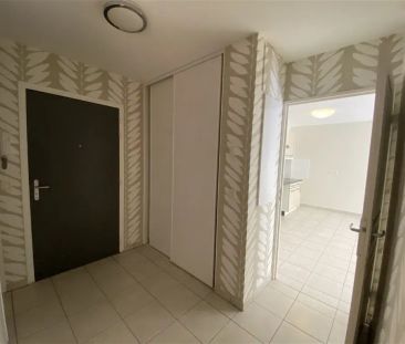 Location appartement 3 pièces - 70m² à Chambery (73000) - Photo 2
