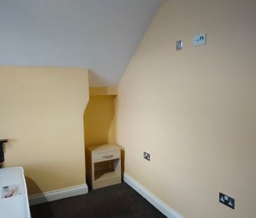 1 Bed Flat, Barclay St, LE3 - Photo 2