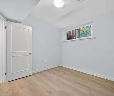 For Lease - 19 Candis - lower level Drive Unit# C, Toronto, Ontario - Photo 1