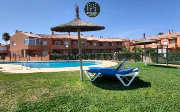 Alquiler de chalet adosado en Manilva - Photo 1