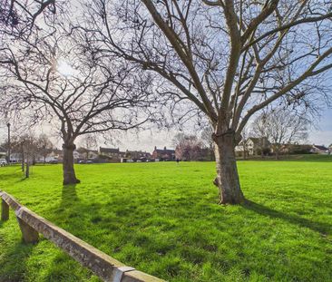 2 bedroom cottage to rent - Photo 1