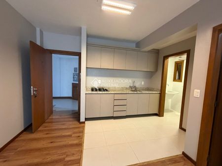 Apartamento com 1 quarto e 50m² para alugar em Planalto, Gramado. - Photo 4